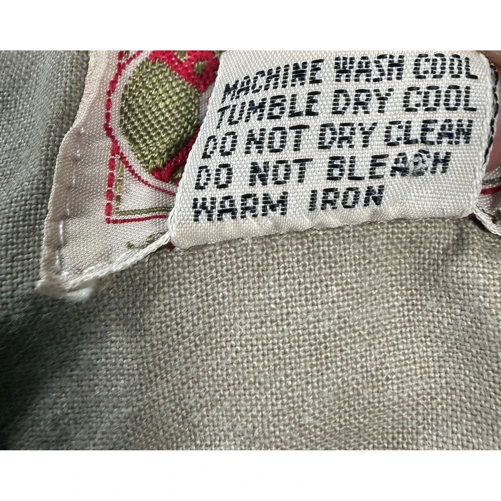 VTG 80s Banana Republic Hooded Bush Vest Mens M Safari Travel Mill Vally Khaki